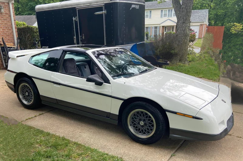 1986 Pontiac Fiero GT