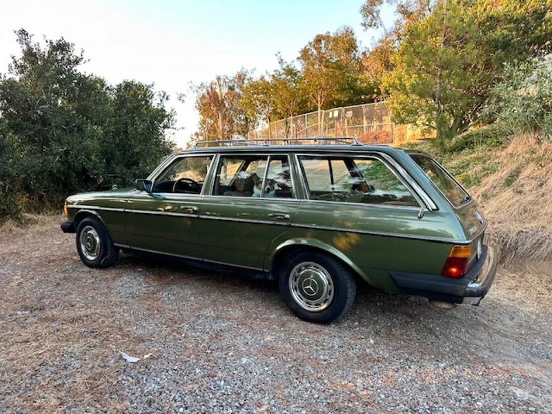 1983 Mercedes-Benz 300TD Turbo Diesel 4