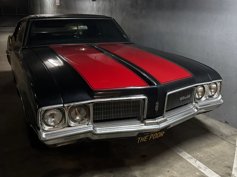 1970 Oldsmobile Cutlass Supreme Base 2
