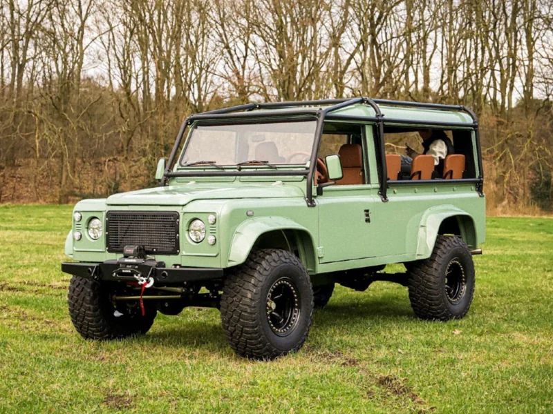 1990 Land Rover Defender 110 Base 14