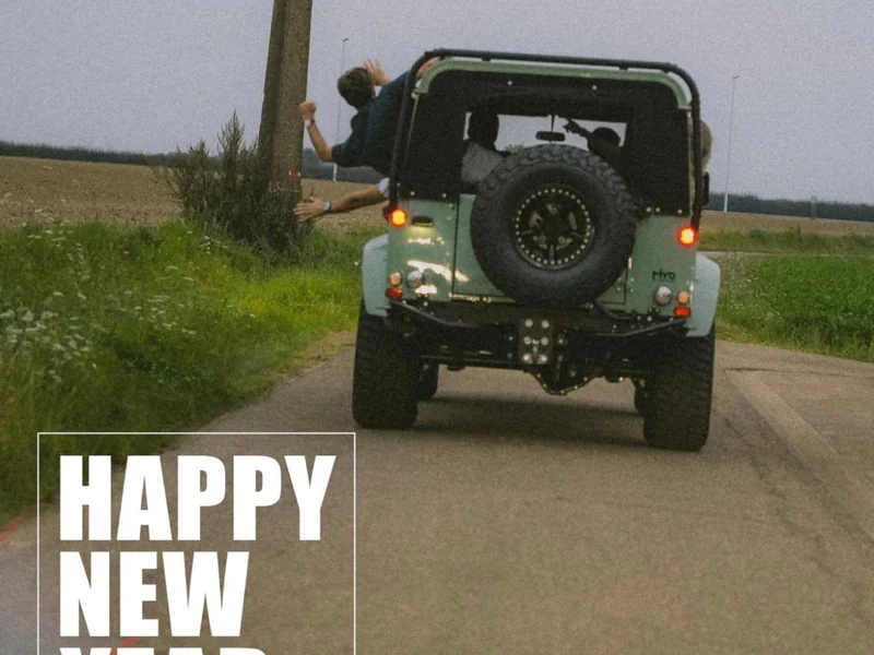1990 Land Rover Defender 110 Base 25