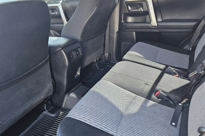 2022 Toyota 4Runner SR5 2WD 5