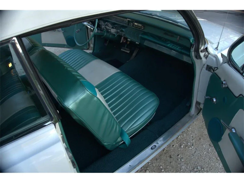 1961 Oldsmobile Dynamic 88 Base 27