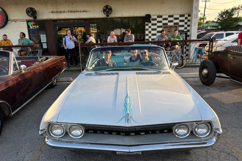 1961 Oldsmobile Dynamic 88 Base 28
