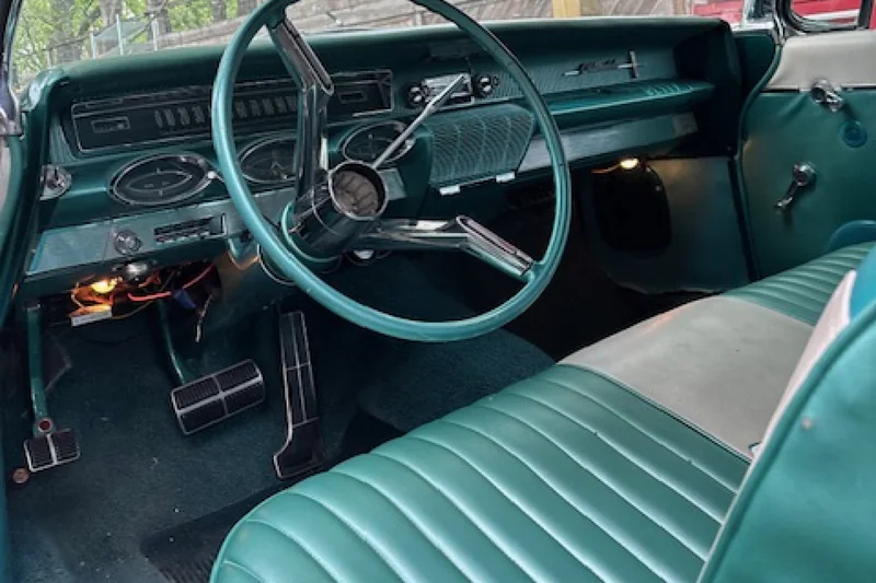 1961 Oldsmobile Dynamic 88 Base 29