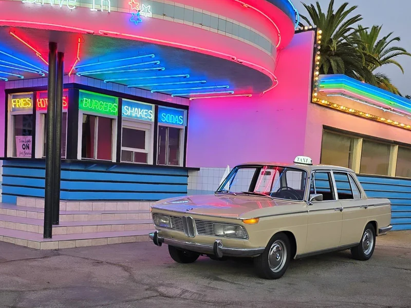 1967 BMW 2000 in Los Angeles 3