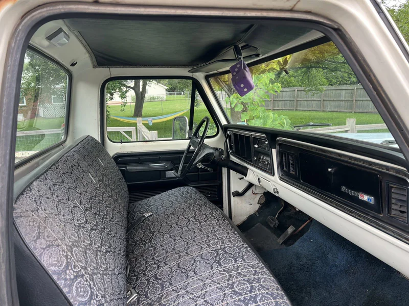 1976 Ford F-150 in Nashville 6