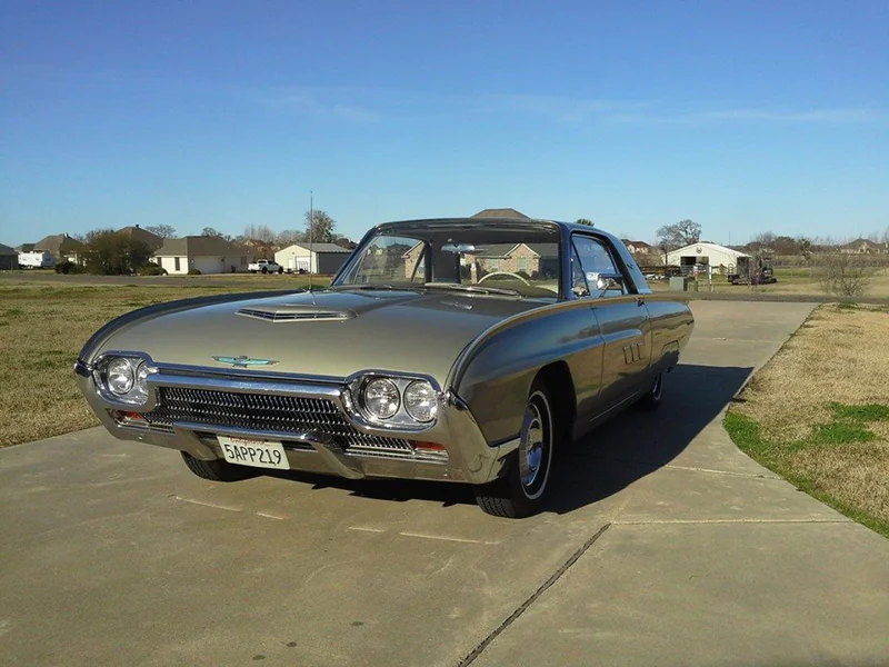 1963 Ford Thunderbird