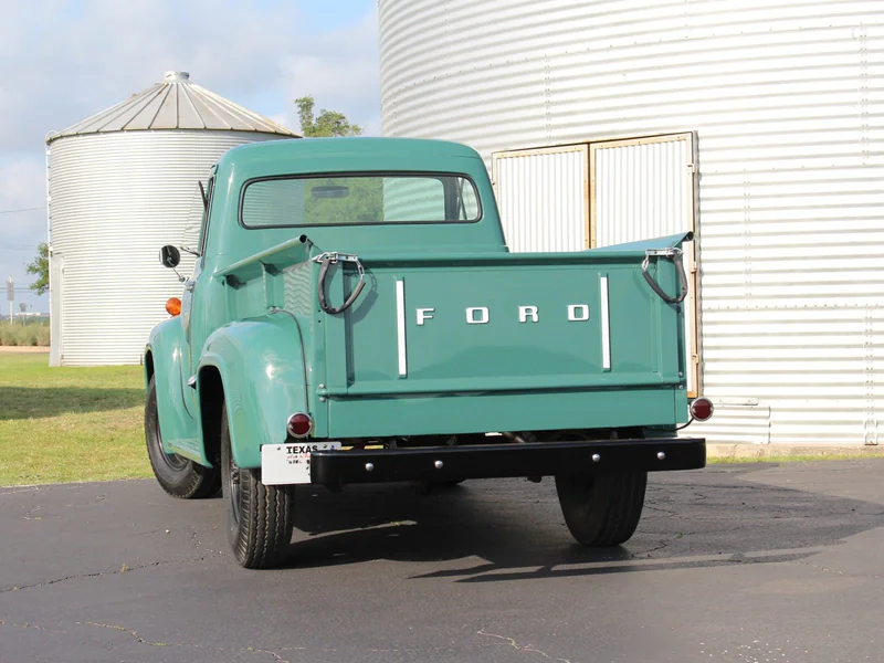 1954 Ford F-250 3/4 Ton 6