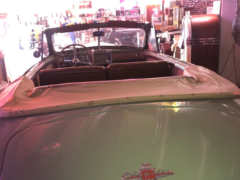 1948 Chrysler Windsor Convertible 9