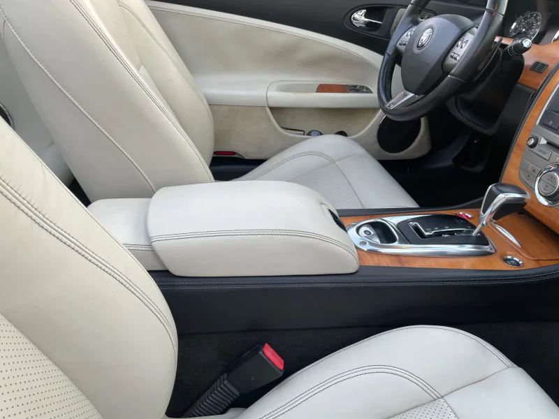 2008 Jaguar XKR