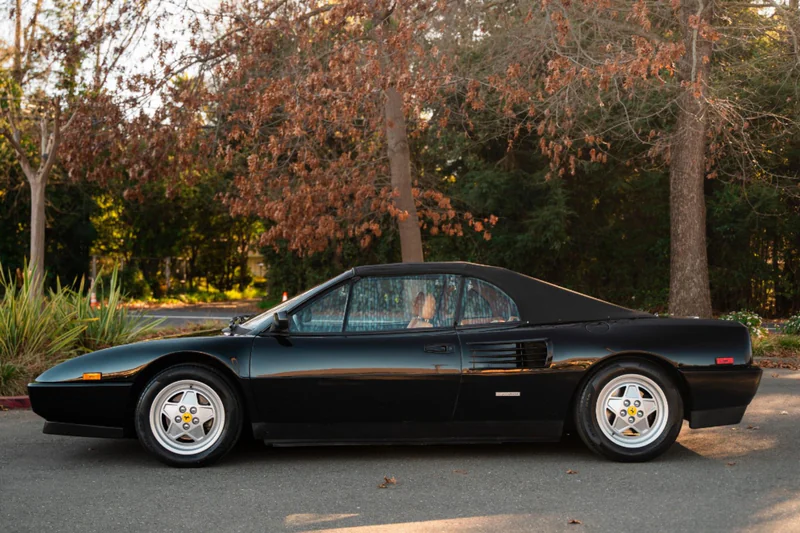 1992 Ferrari Mondial Convertible 6
