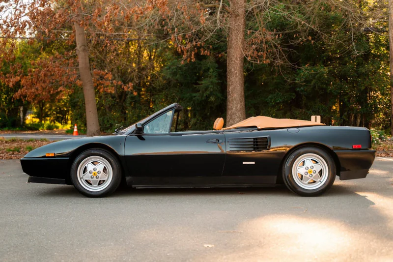 1992 Ferrari Mondial Convertible 7