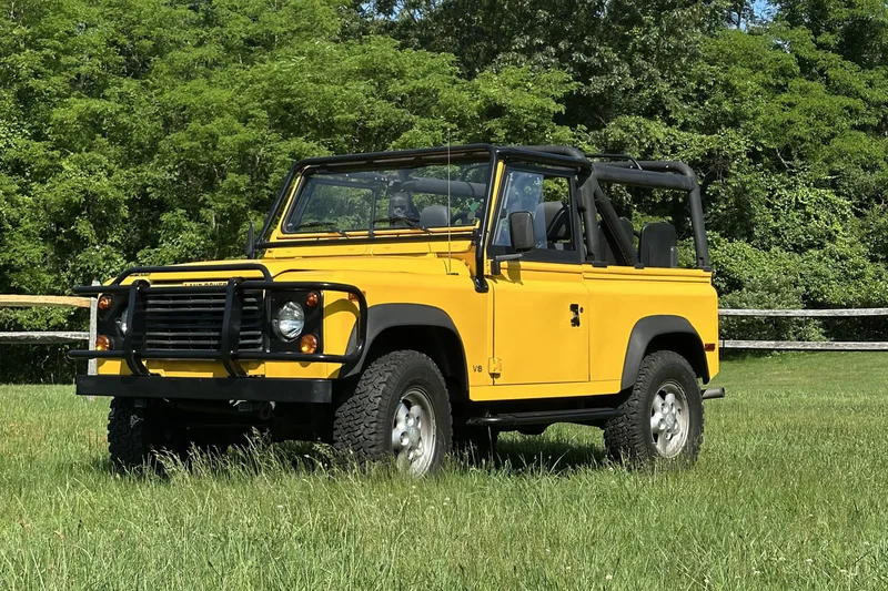 1995 Land Rover Defender 90 Base 5