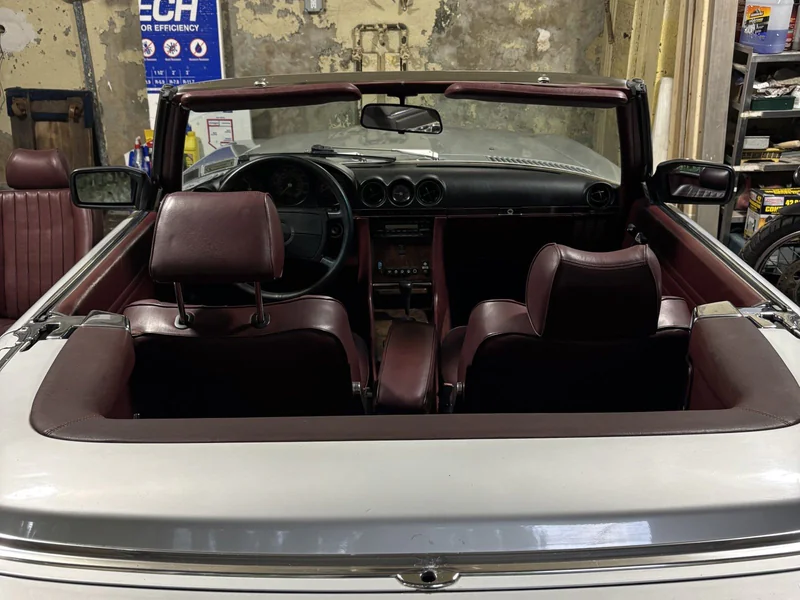 1988 Mercedes-Benz 560SL