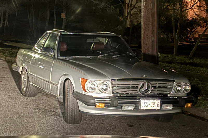 1988 Mercedes-Benz 560SL