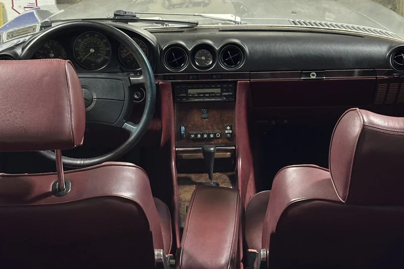 1988 Mercedes-Benz 560SL