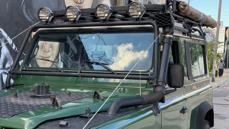 1995 Land Rover Defender 90 (Truck) 4
