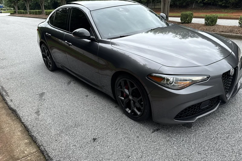 2020 Alfa Romeo Giulia in Lithonia 6
