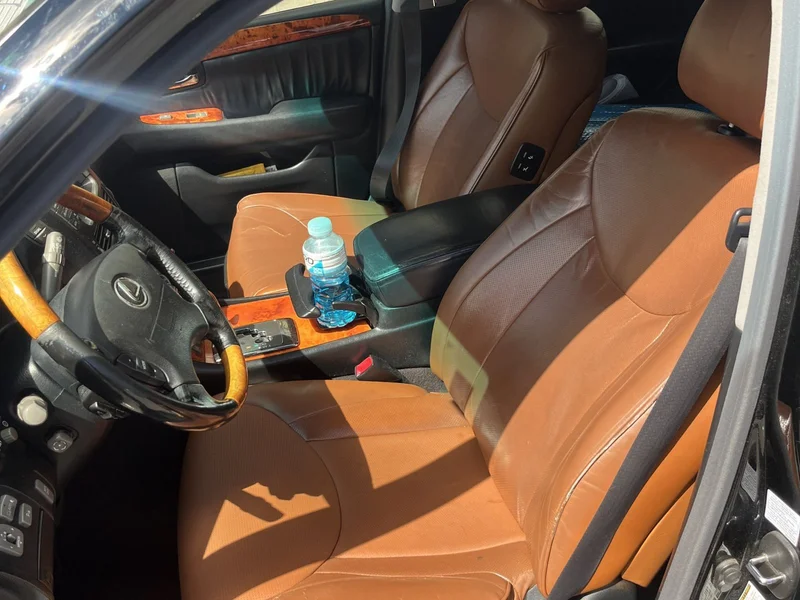 2004 Lexus LS430 Base 4