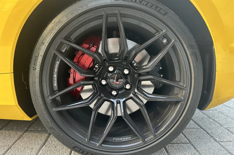 2025 Chevrolet Corvette Z06 11
