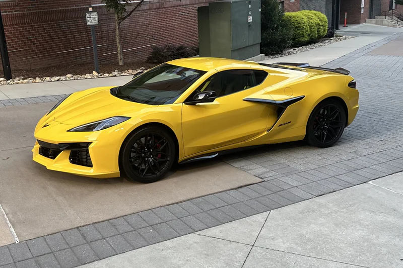 2025 Chevrolet Corvette Z06 14