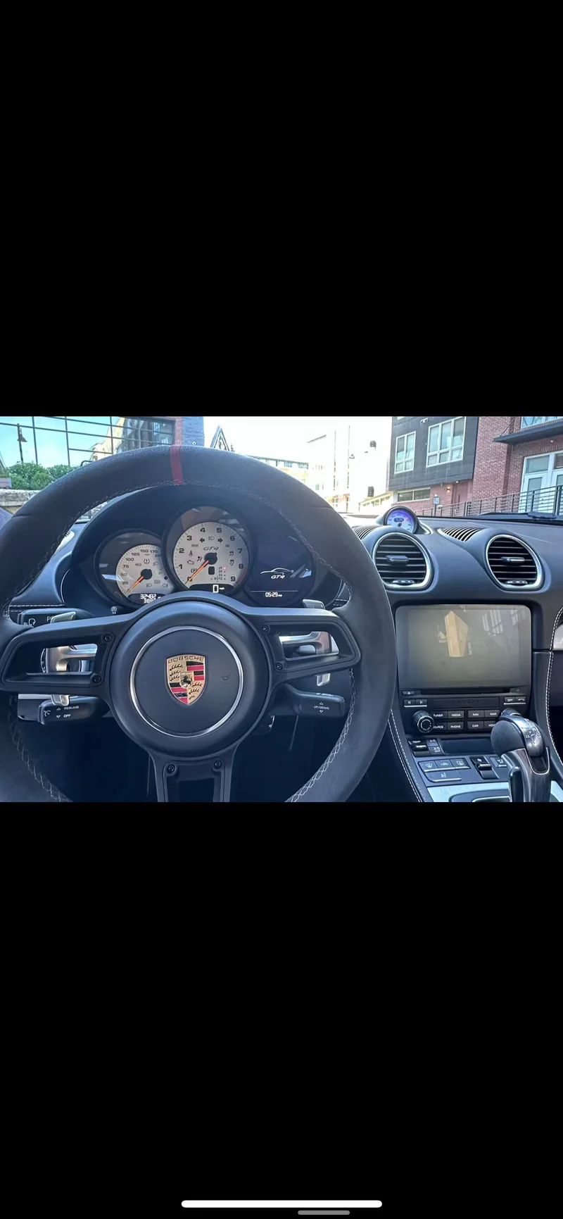 2021 Porsche Cayman GT4 10