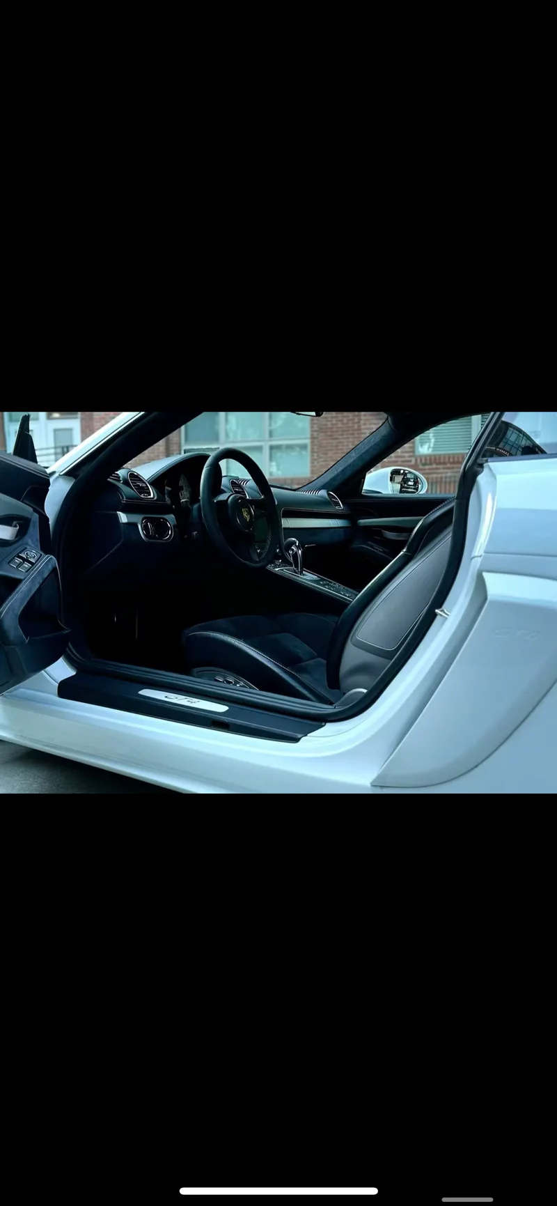 2021 Porsche Cayman GT4 13