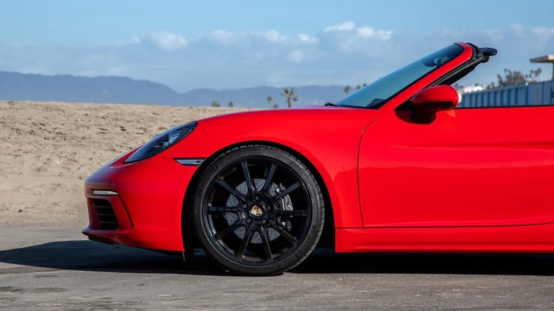 2017 Porsche 718 Boxster 2