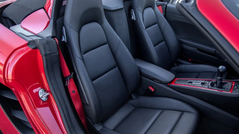 2017 Porsche 718 Boxster 15