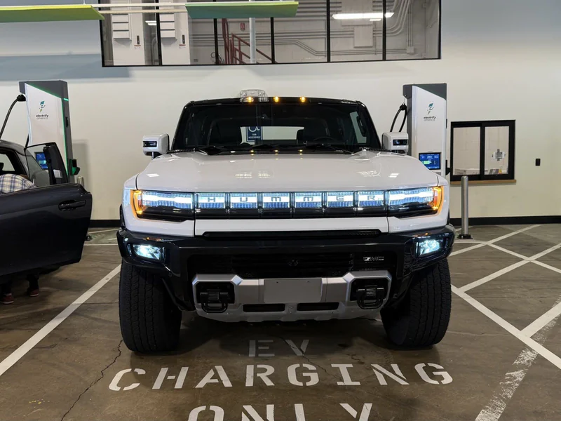 2025 GMC HUMMER EV 2X 6