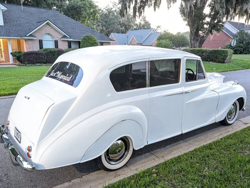 1966 Austin Princess Rolls-Royce Tribute