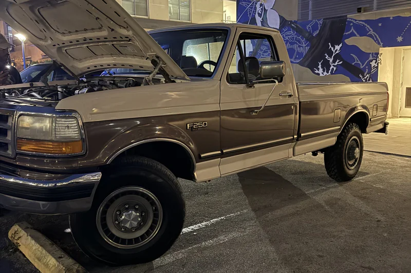 1992 Ford F250 XLT LARIAT 4