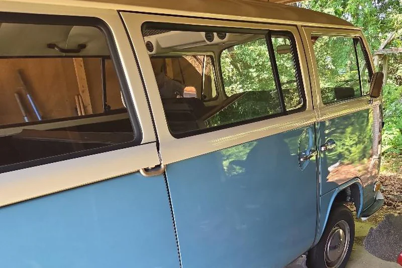 1972 Volkswagen Bus Transporter 4