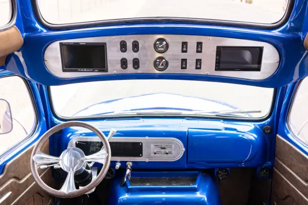 1948 Ford Rairstream Custom