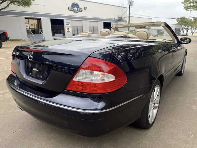 2007 Mercedes-Benz CLK350 Base 9