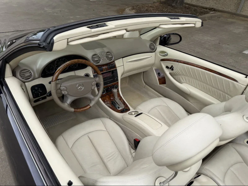 2007 Mercedes-Benz CLK350 Base 13
