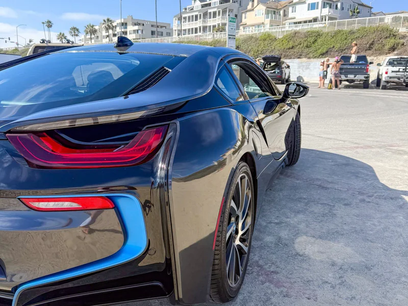 2015 BMW i8 Base 10