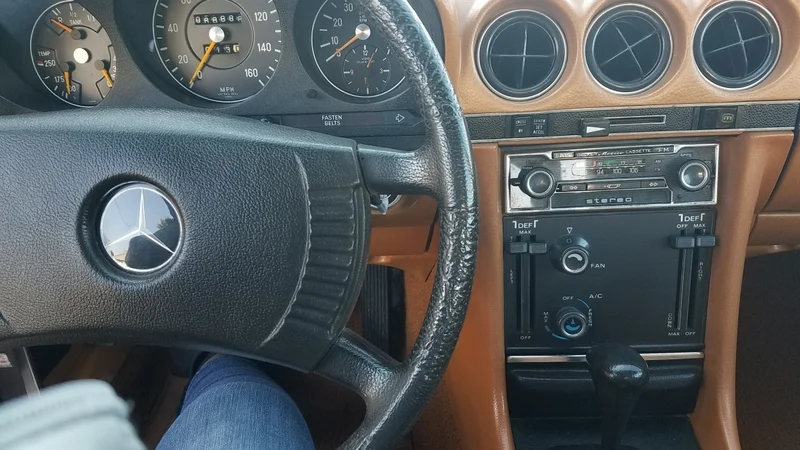 1975 Mercedes-Benz 450SL 3