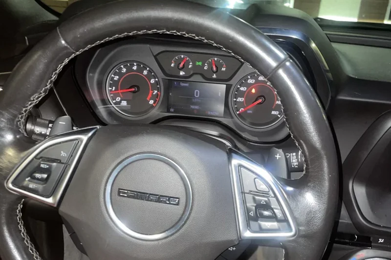 2020 Chevrolet Camaro LT 7