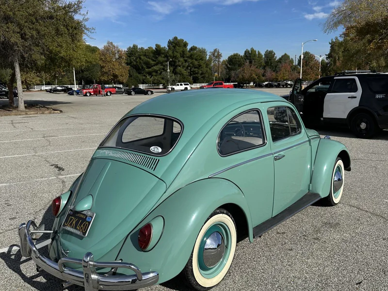 1963 Volkswagen Bettle in Los Angeles 4