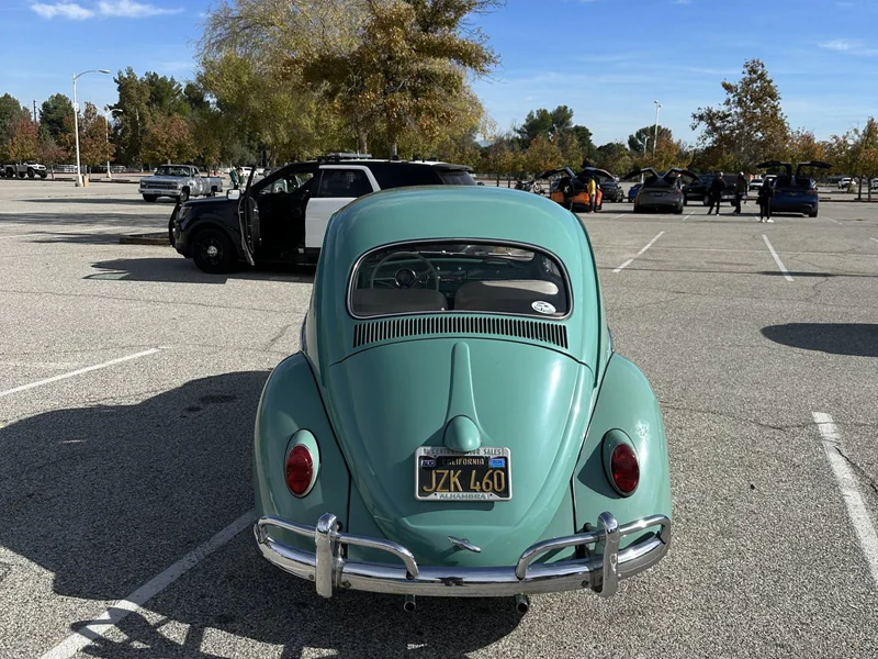 1963 Volkswagen Bettle in Los Angeles 5