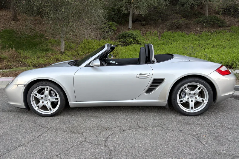 2006 Porsche Boxster Base 2