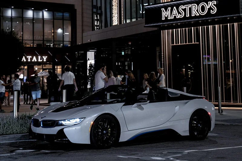 2019 BMW i8 Roadster 2