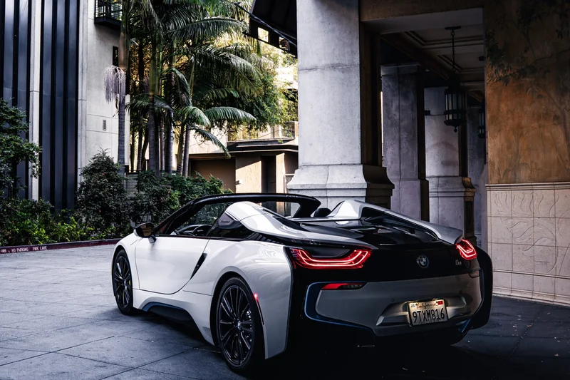 2019 BMW i8 Roadster 3