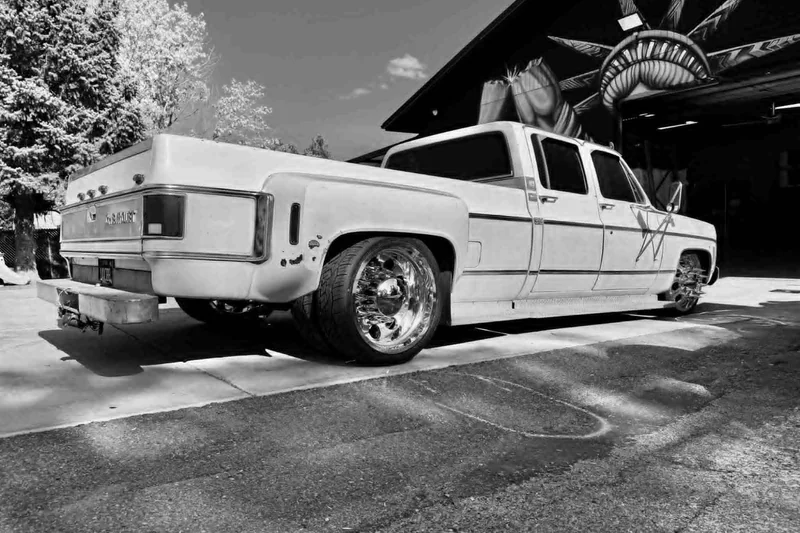 1980 Chevrolet Silverado C30 Camper Special 2
