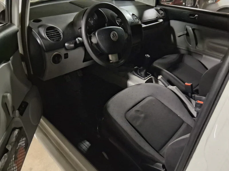 2001 Volkswagen Beetle Beetle 7