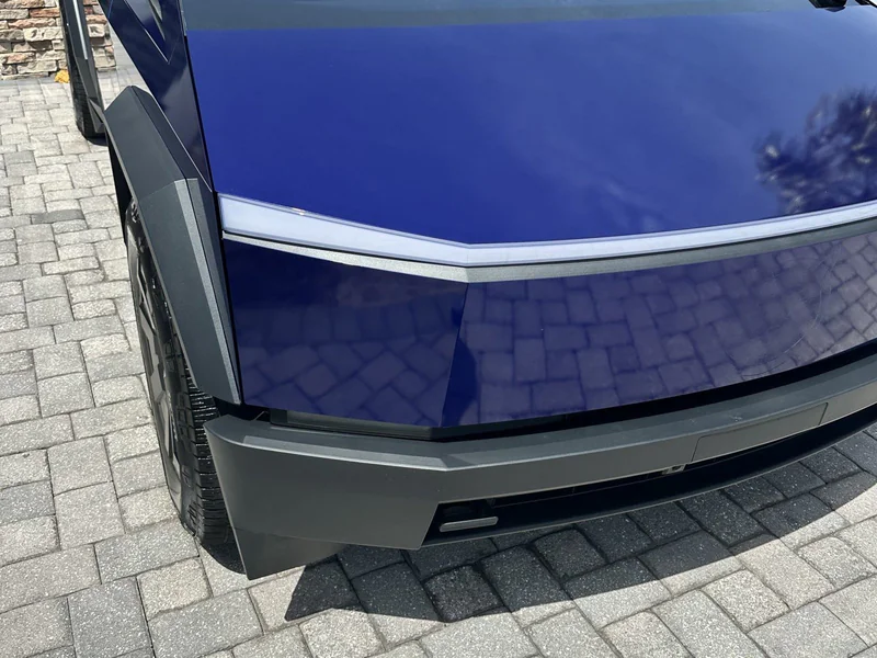 2024 Tesla Cybertruck All wheel drive 7