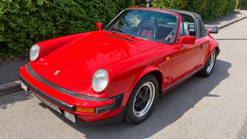 1980 Porsche 911 SC in Bristol 5