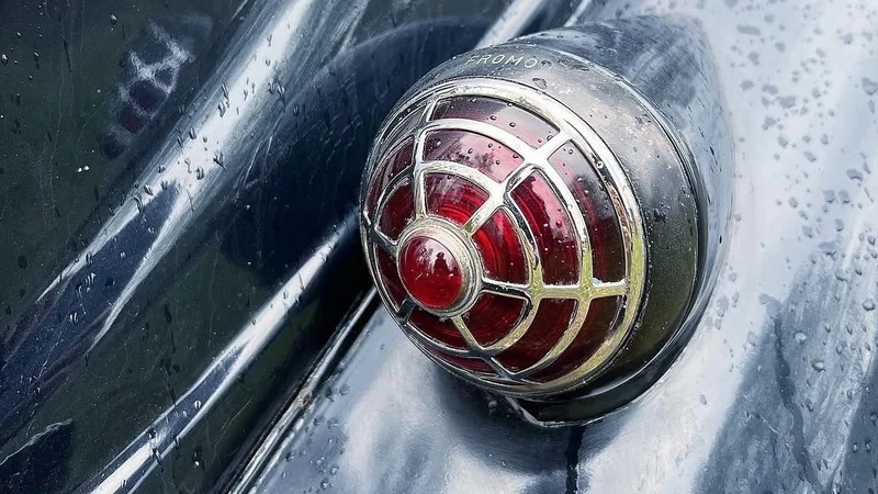 1936 Chrysler Airstream